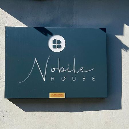 Nobilehouse Apartment Catania Luaran gambar